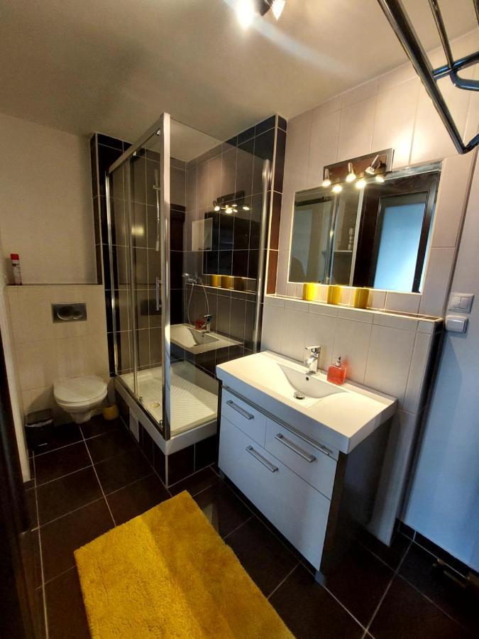 Apartman Katty บราติสลาวา ภายนอก รูปภาพ